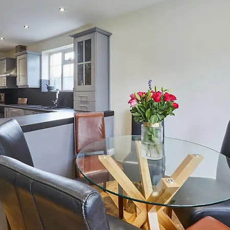 Holiday home Host & - Meadowfield House *